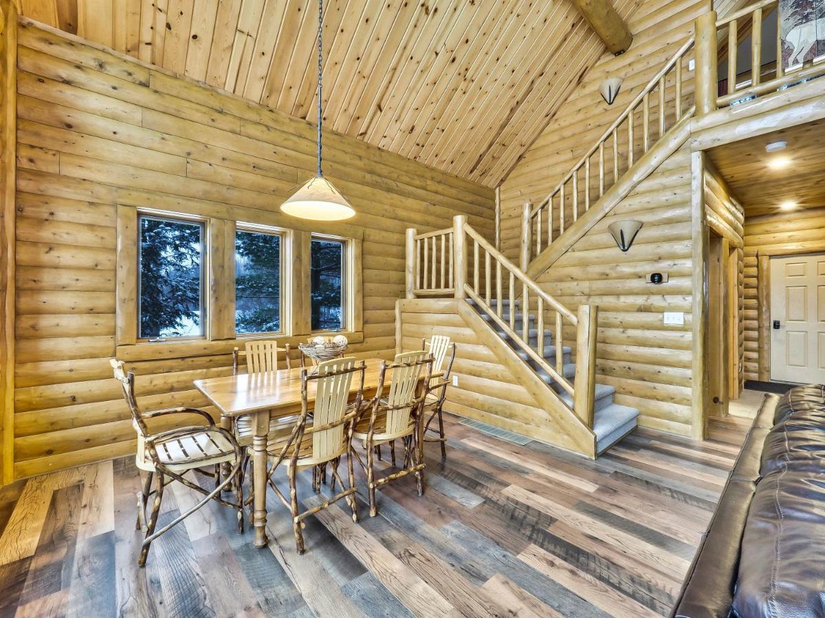 801 Mountain Cabin Boyne Falls Exterior photo
