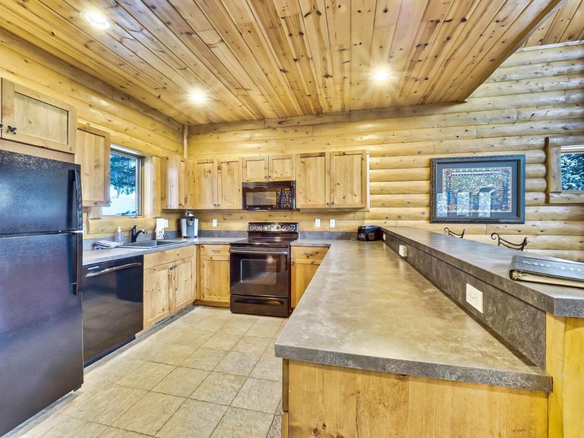 801 Mountain Cabin Boyne Falls Exterior photo